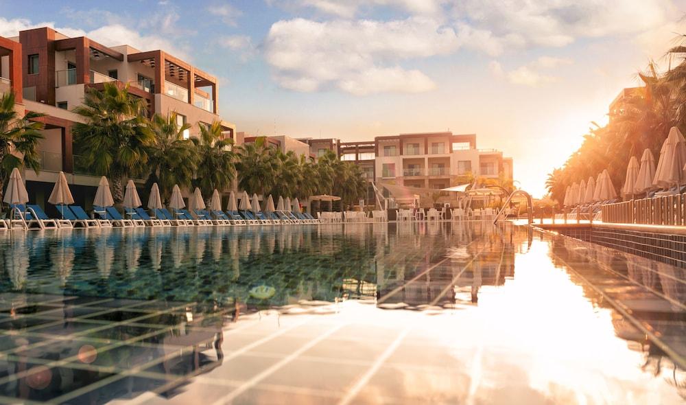 Sundance Suites Hotel Turgutreis Exterior photo